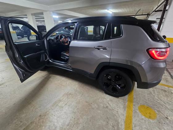JEEP COMPASS 2.0 16V FLEX LONGITUDE AUTOMÁTICO